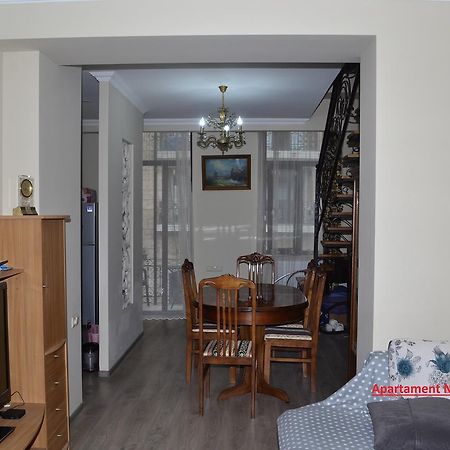Old Batumi Appartement Buitenkant foto