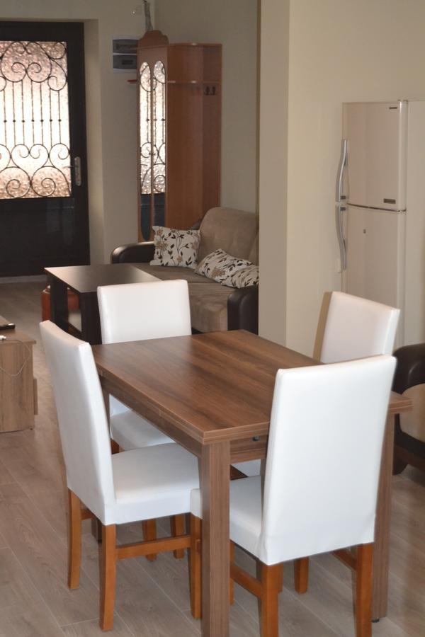 Old Batumi Appartement Buitenkant foto